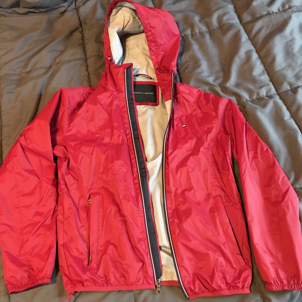 Tommy Hilfiger light Jacket windbreaker Sz Small